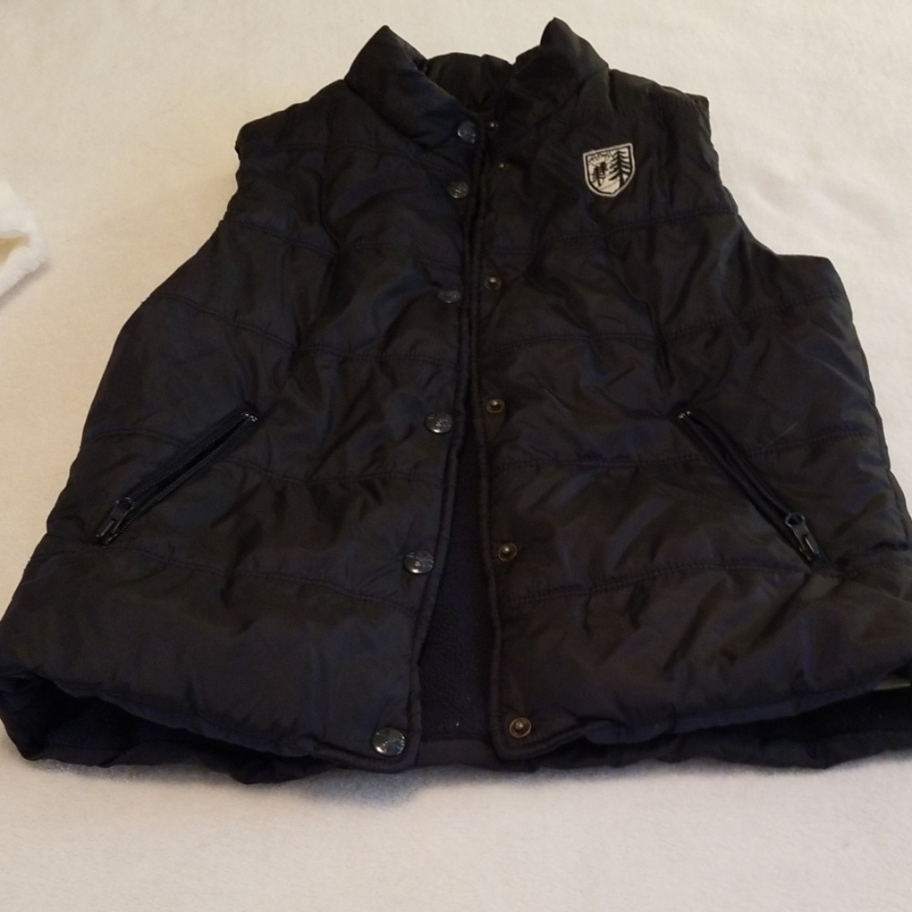 American Eagle navy blue vest size medium